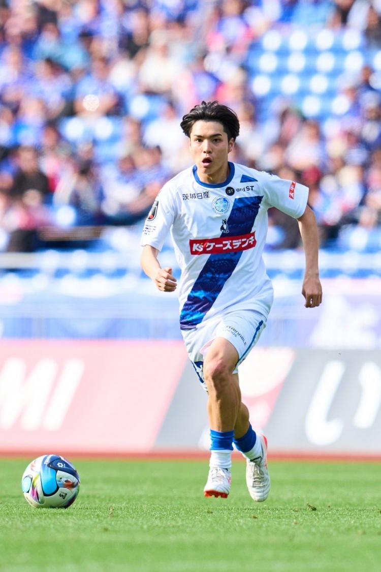 都惊呆了！热议库拉索扳平德国：创造历史！这可是输给国足的球队
